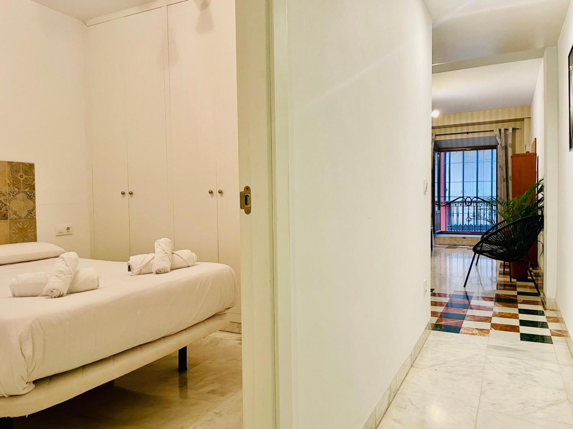 Entrecatedrales Suite Sevilla Eksteriør billede